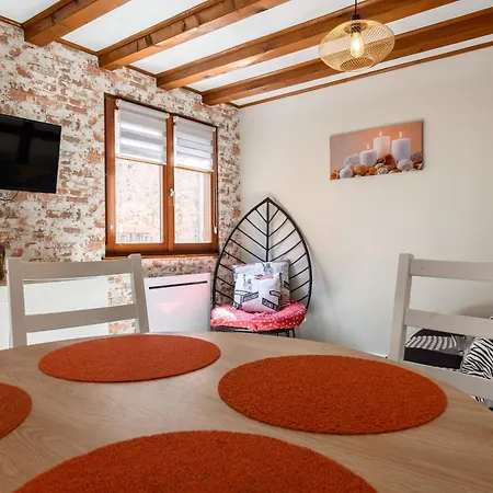Apartamento Aux Deux Tours *